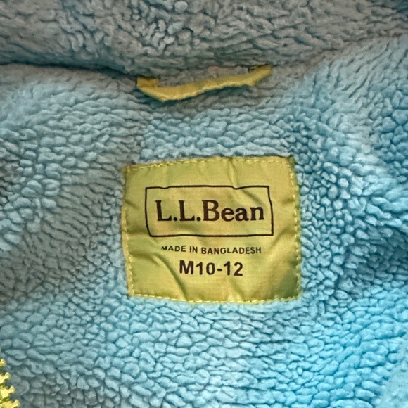 L.L. Bean Lime Green Hooded Puffer Jacket - Picture 2 of 4